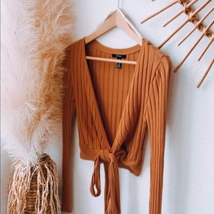 FOREVER 21 long sleeve wrap top